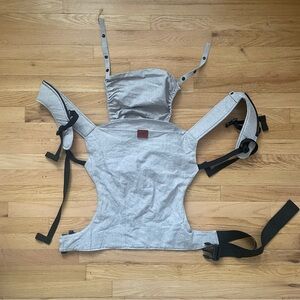 Happy Baby Original Classic Carrier in Stone